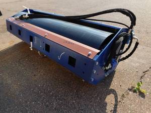 lot 11 image: NEW Handy HVR76 Vibratory Roller Skid Steer Attachment