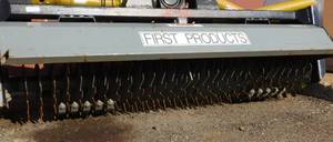 lot 13 image: Verti-Cutter 60  3 pt Tractor Attachment - Lawn Dethatcher