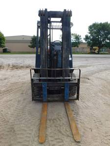 lot 6 image: 1995 Yale GLP050 LP Forklift