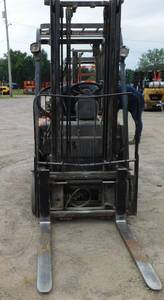 lot 15 image: 2007 Toyota 7FBEU20 Electric Forklift