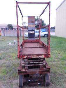 lot 20 image: Skyjack SJ3015 Electric Scissor Lift