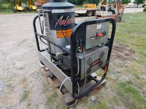 lot 33 image: Aladdin Power Washer with Burner - No Wand or Hoses