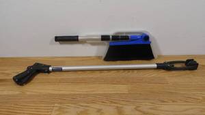 lot 26 image: RV Campers Must Have Tools Telescoping Boom & Dust Pan & Suction Grabber