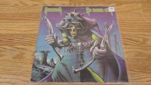 lot 18 image: Nazareth - No Mean City - 1979 - Vinyl LP