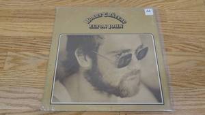 lot 44 image: Elton John - Honky Chateau - 1972 - Vinyl LP