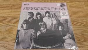 lot 143 image: Jefferson Airplane-Surrealistic Pillow-1967-Vinyl LP