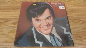 lot 256 image: Conway Twitty-Im So Used to Loving You-1973-Vinyl LP