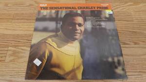 lot 302 image: The Sensational Charley Pride-1969-Vinyl LP
