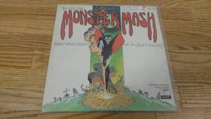 lot 382 image: Bobby (Boris) Pickett and the Crypt-Kickers-The Original Monster Mash-Remastered-1973-Vinyl LP
