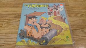 lot 392 image: The Flintstones-Ghost Chasers-1975-Vinyl LP