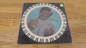 lot 413 image: Liberace-Liberace-1979-Picture Disc-Vinyl LP