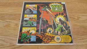 lot 419 image: War of the Worlds-1974-Vinyl LP