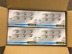 Lot of Defiant Naples Satin Nickel Bed and Bath Door Handle Contractor Pack Customer Returns See Pictures