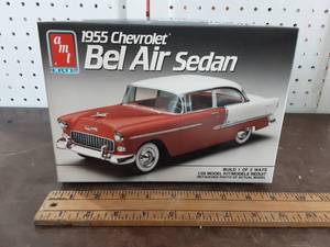 lot 26 image: Ertl 1955 Chevrolet Bel Air Sedan Model Kit (Opened)