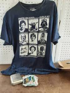 lot 45 image: Star  Wars Vintage T-Shirt Size XL & Hologram Cards