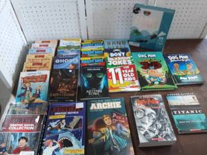 lot 48 image: Lot Of Youth Books