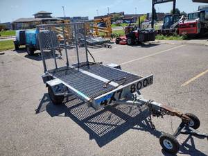 lot 24 image: Redi-Haul 4x7 Trailer