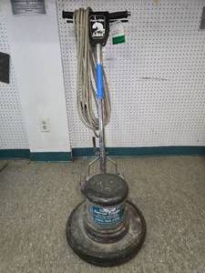 lot 172 image: Powr-Flite 17 1.5 hp Millennium Edition Floor Machine C171HD