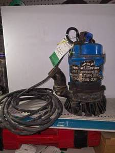 lot 184 image: Tsurumi submersible pump