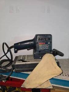 lot 143 image: Bosch 1290D Orbital Sander, Corded