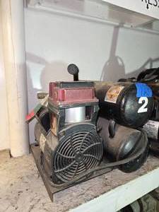 lot 129 image: Thomas Renegade 2 HP electric compressor T-200ST