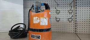 lot 185 image: Tsurumi submersible residue dewatering pump LSC1.4
