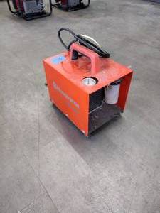 lot 78 image: Husqvarna VP 100 Drill pump