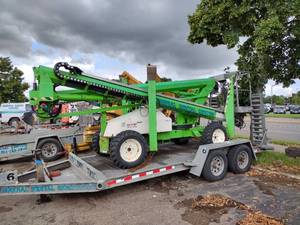 lot 27 image: 50 Niftylift boom lift model SD50D 4WD.  50 Platform Height  56 Work Height  30 Horizontal Reach. Powers Up