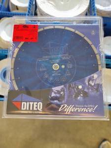 lot 278 image: Diteq DryWet Blade (blue)