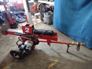 lot 92 image: Delavan Power-Max Log Splitter Series 4-inch bore x 24-inch Stroke Hydraulic Cylinder