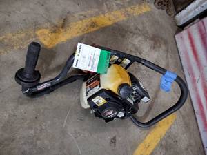 lot 71A image: Brave 1-man Earth Auger BRP240HHD. Powered by Honda GX35 engine