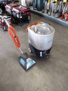 lot 218 image: Rug Rover Carpet Cleaner. 11 cleaning head.  Double vacuum system