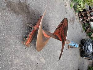 lot 135A image: 36 inch Dingo Auger Bit