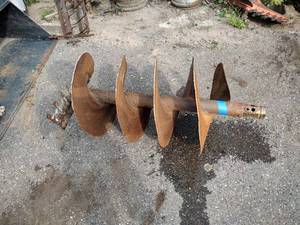 lot 304 image: 24 inch Dingo Auger Bit