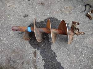 lot 302 image: 16 inch Dingo Auger Bit