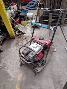 lot 339 image: Toro Plate Compactor, Honda GX160