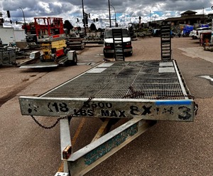 lot 55 image: 2005 Redi-Haul 8x18 Flatbed Trailer  2 channel equipment ramps. Chains. Model R18252FS