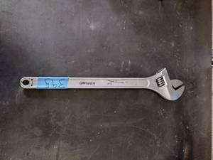 lot 395 image: Pittsburgh 24 adjustable wrench