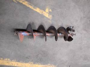 lot 410 image: 12 Pengo style auger bit