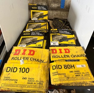 lot 440 image: (7) Roller Chains Speeco & D.I.D.