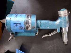 lot 221A image: Pittsburgh hand riveter, die grinder, (2)  brake bleeder tools, pneumatic air riveter, (2) bags & container of rivets