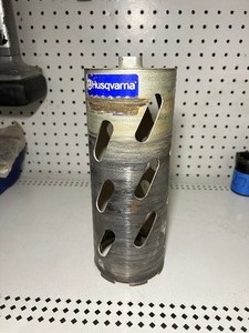 lot 163A image: Husqvarna core bit, Diameter 4 in, Length 14 in, Material Forged Steel