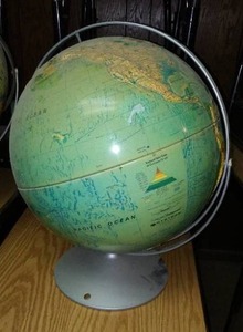 lot 591 image: Nystrom Globe.