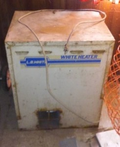 lot 608 image: L.B. White Heater. Model 408G-4