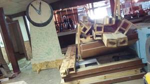 lot 669 image: Playhouse PropSet and More.