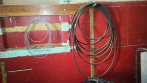 lot 623 image: Air Hose And Steel Cable.
