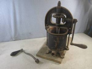 lot 6 image: (G-1) Antique Cast Iron Enterprise Mfg. Co. Sausage Stuffer  Press with Extra Handle