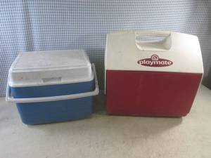 lot 17 image: (A-3) 2 Coolers...