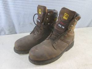 lot 27 image: (CS) Pair Caterpillar Insulated Steel Toe Work Boots Size 9 12