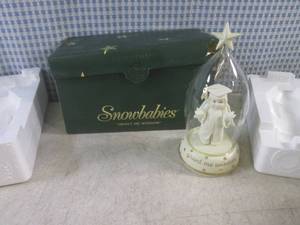 lot 97 image: (BSB) Snowbabies Grant Me Wisdom Figure In Box